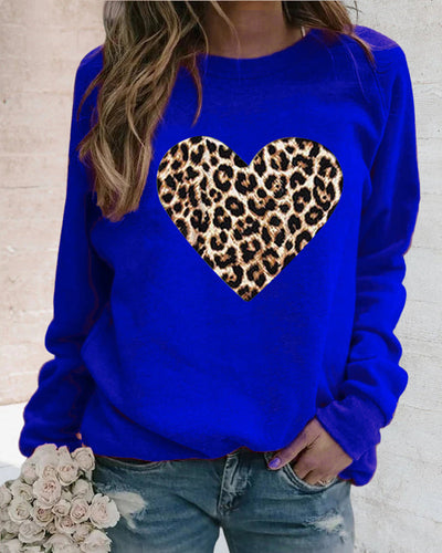 Lenka - Felpa elegante con stampa cuori leopardati 