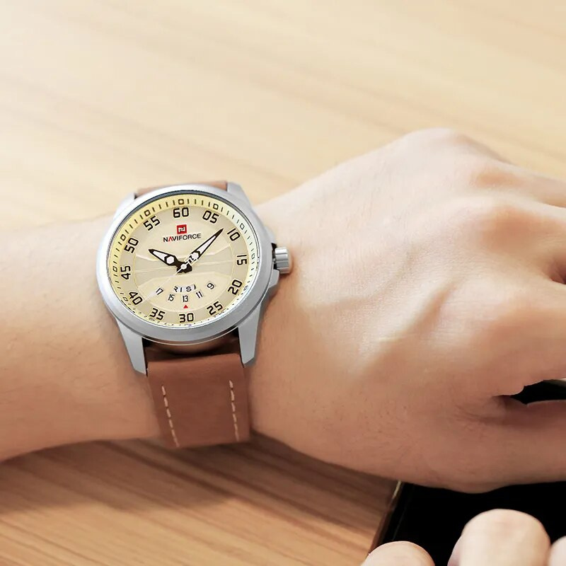 Quarzuhr | mit Lederarmband
