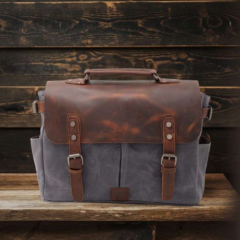 PETERSBURG | Messenger-Tasche aus Toile