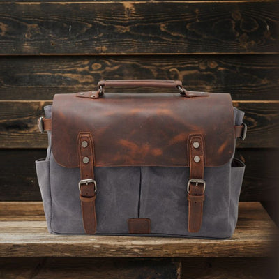PETERSBURG | Messenger-Tasche aus Toile