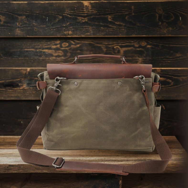 PETERSBURG | Messenger-Tasche aus Toile