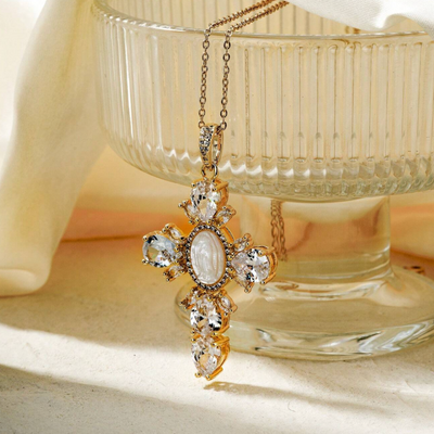 Collana Salmi - Oro / Smeraldi bianchi