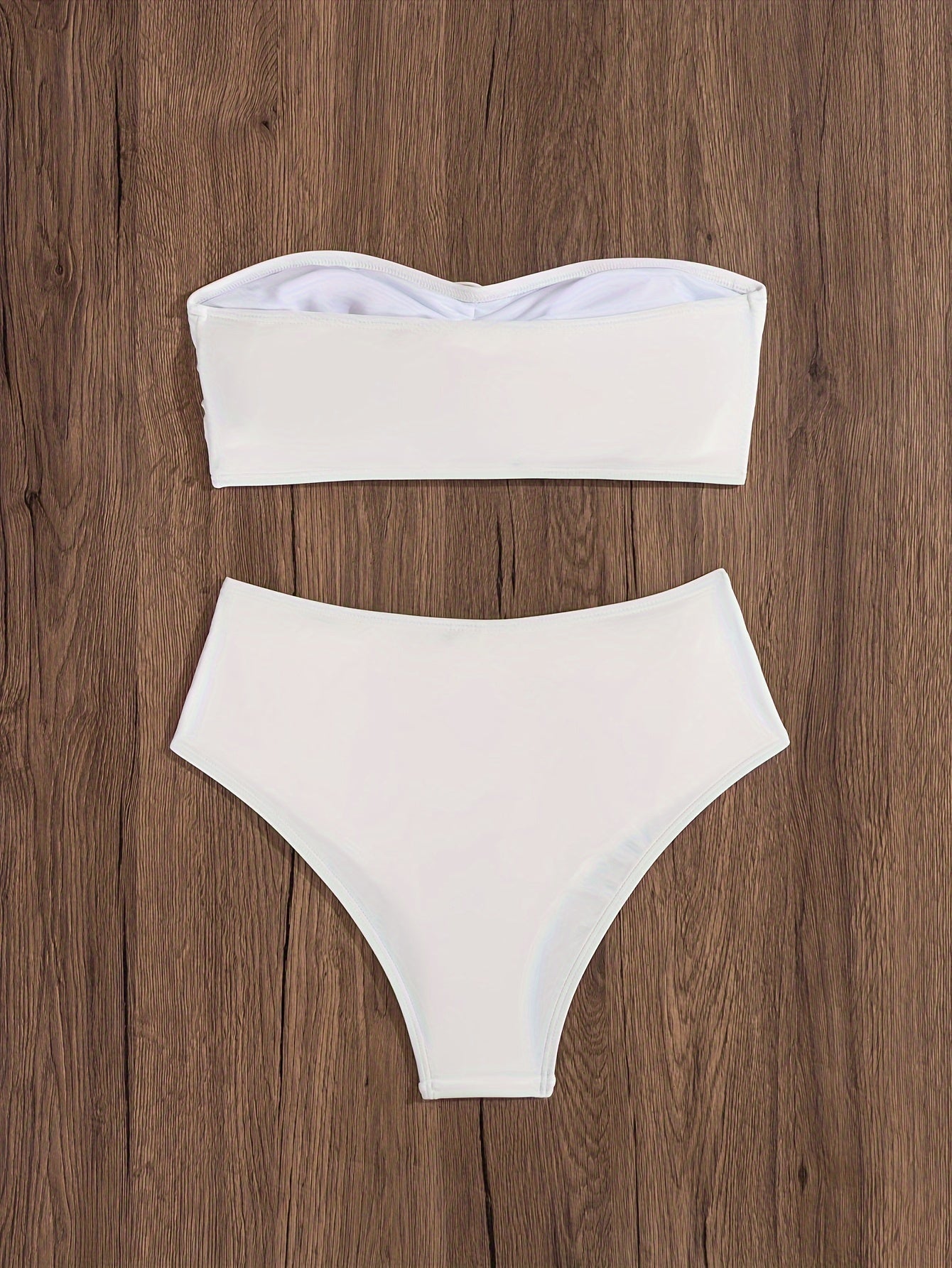 Mia |Bandeau-Bikini-Set - für einen trendigen & schmeichelhaften Badelook