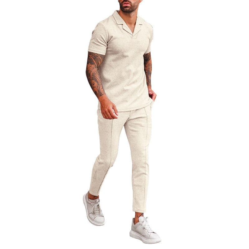 "LapelFit" - Abito con scollo a V da uomo 