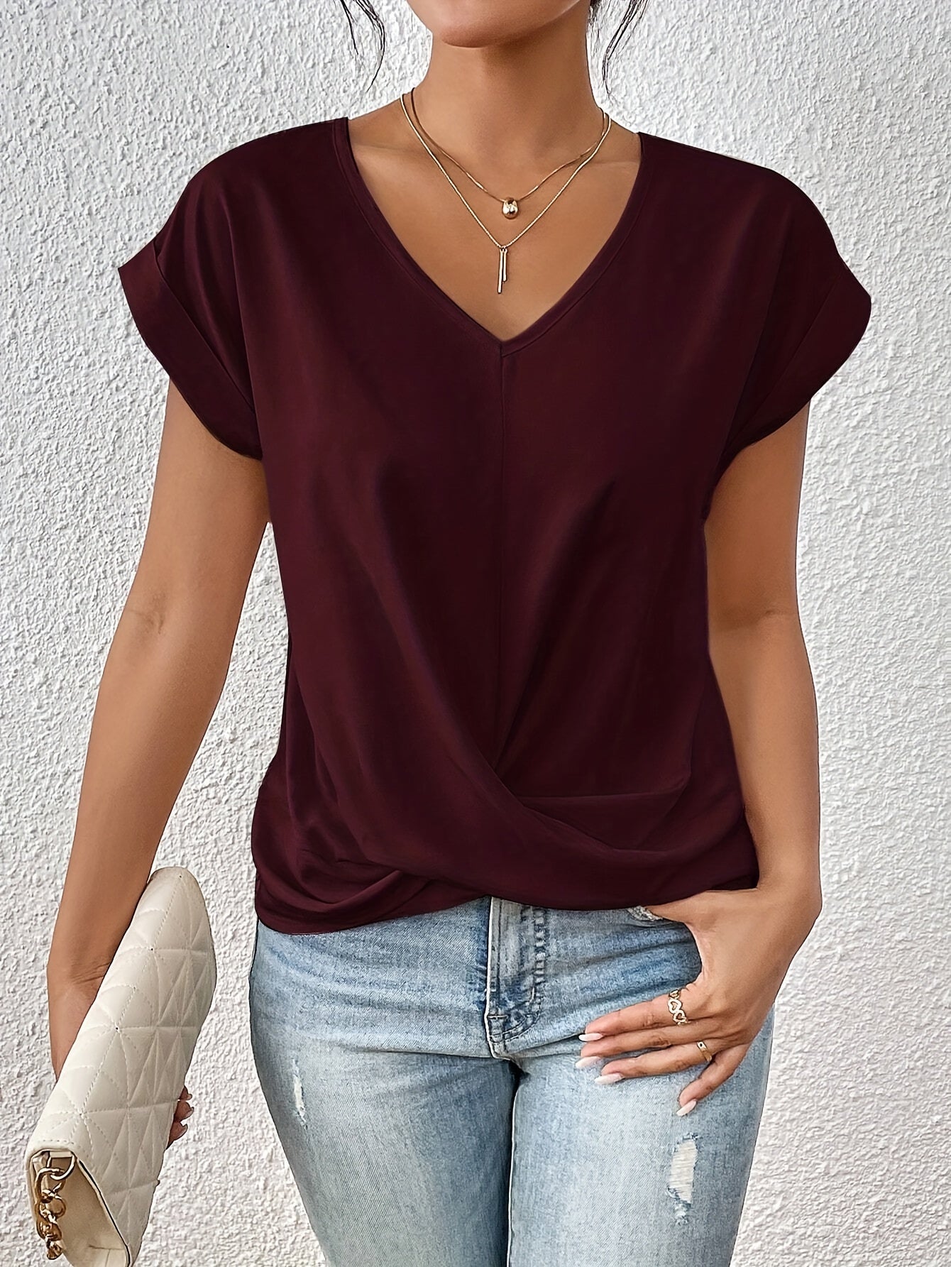 Eloise™ - Lässiges T-Shirt mit Herzausschnitt