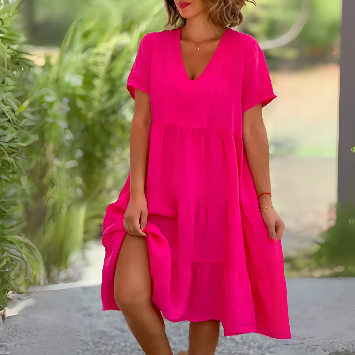 Luce | Fließendes Kleid mit V-Ausschnitt