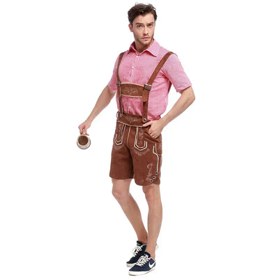 Elegantes Herren-Lederhosen-Set mit detaillierter Stickerei, stilvollem kariertem Hemd und traditionellem Hut für authentischen bayerischen Look