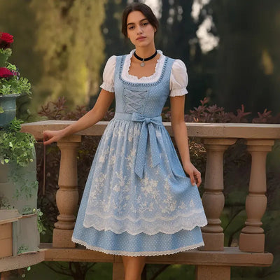 Elegantes klassisches Dirndlkleid mit bezaubernden Stickereidetails