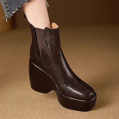 Unika - Komfortstiefel aus Leder mit hoher Sohle