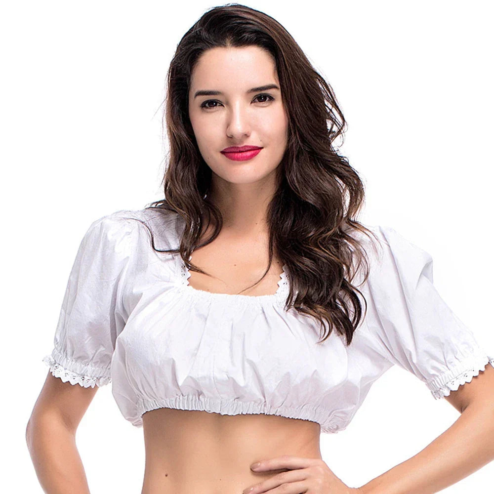 Elegante Damen-Dirndlbluse mit kurzen weißen Hemd für das perfekte Oktoberfest-Outfit