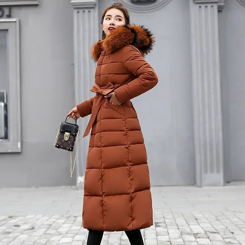 Verena - Langer Parka mit veganem Fell