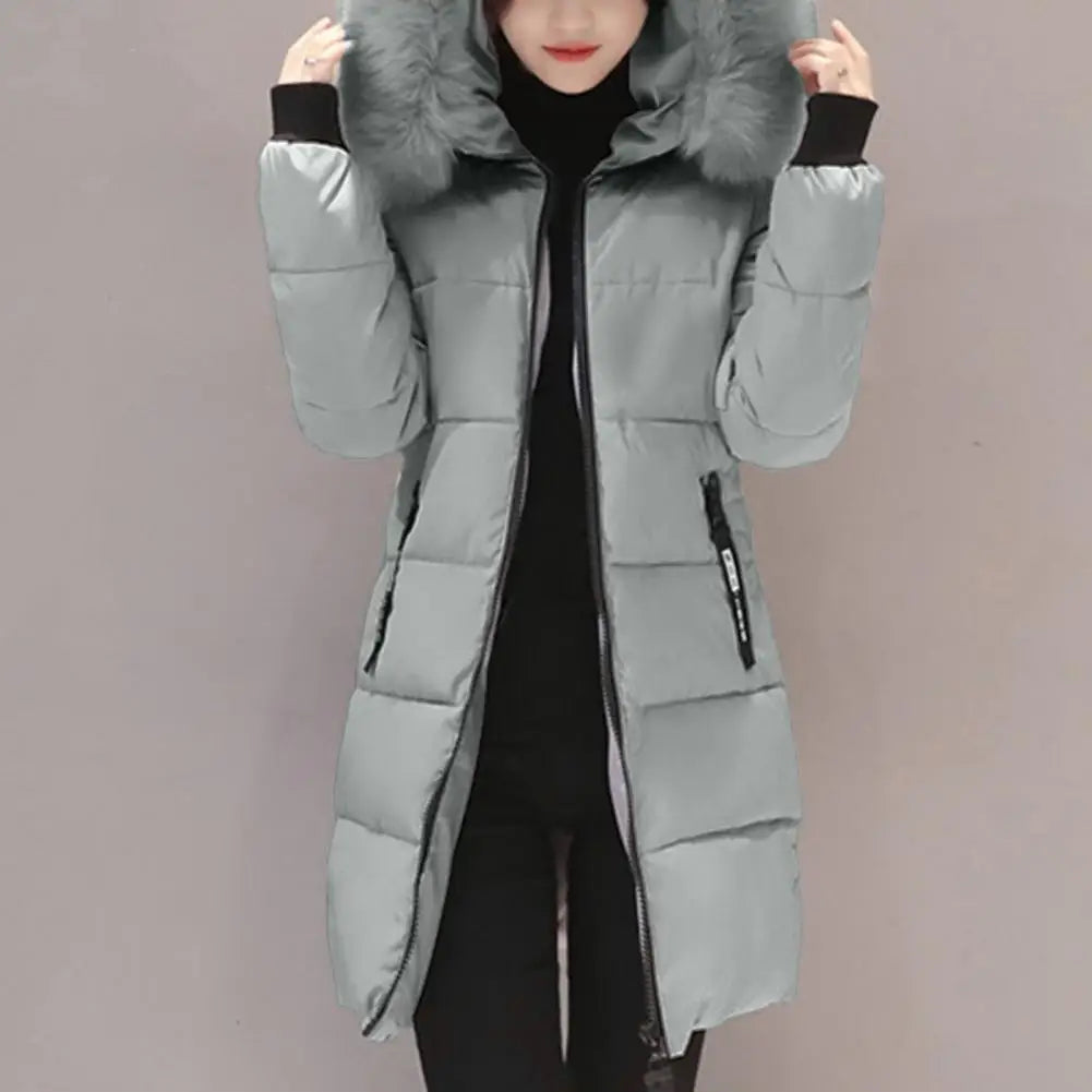 Holly - Warme Pufferjacke mit Fell (vegan)