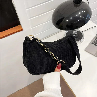 AMIRA™ | LA CHAÎNE