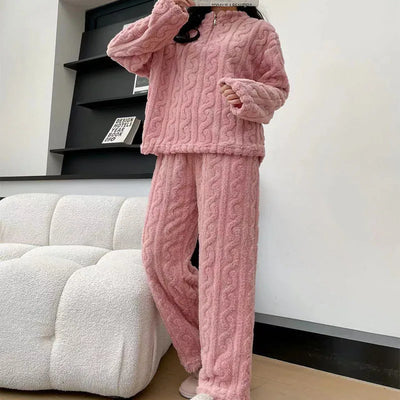 Jazlin - Warmes Pyjama für Frauen