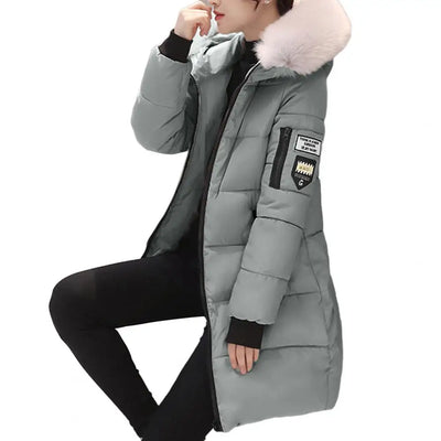 Holly - Warme Pufferjacke mit Fell (vegan)