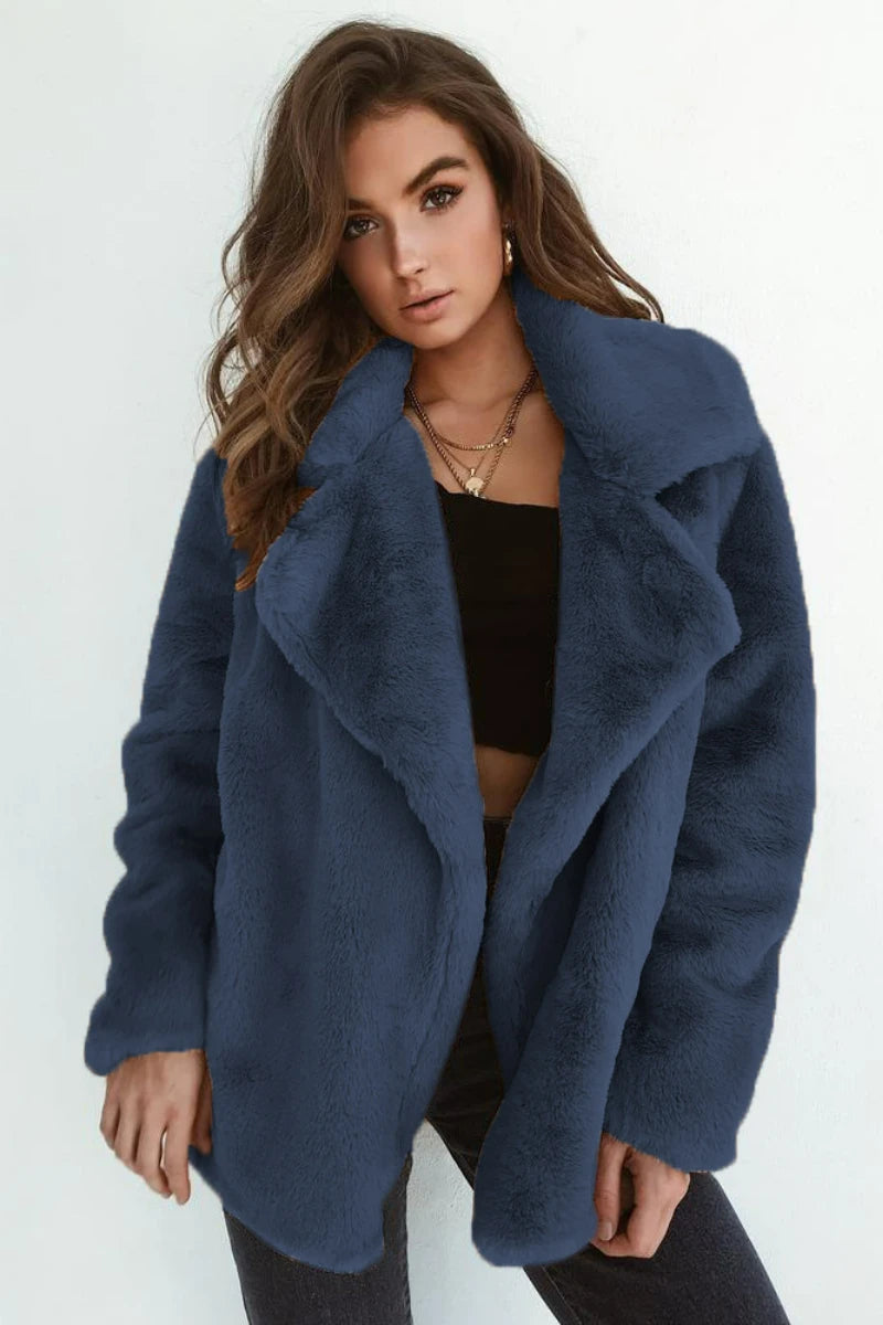 Gigi  - Warmer Winter Teddy-Mantel