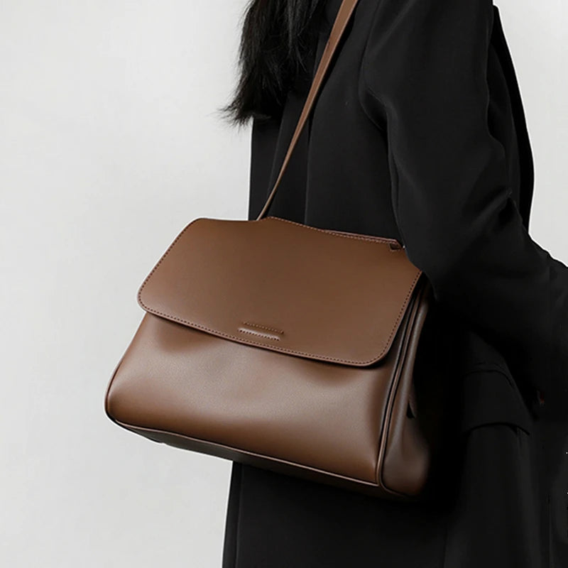 Tassie - Fashionista Schultertasche