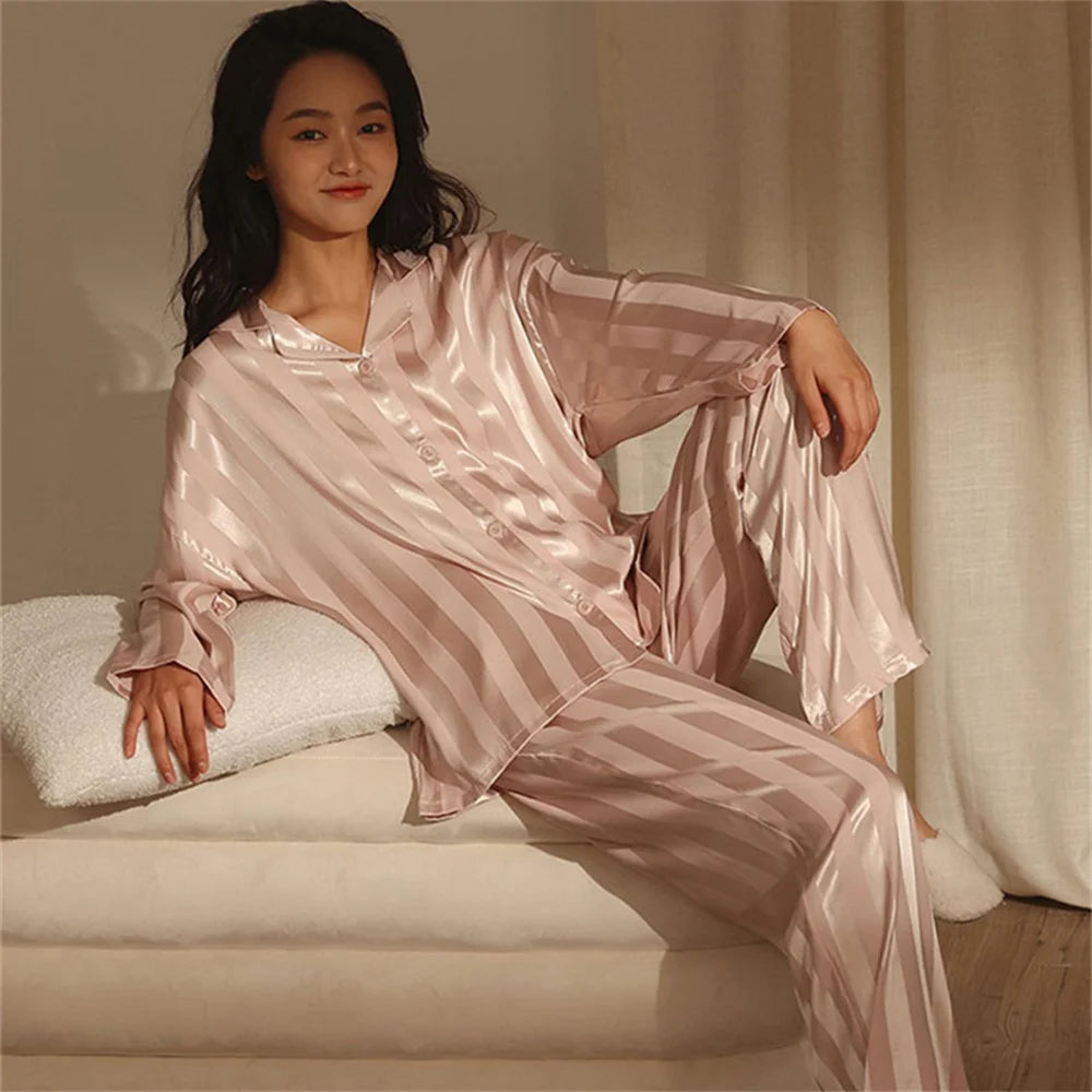 Angelina - Pyjamas für Frauen