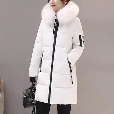 Holly - Warme Pufferjacke mit Fell (vegan)