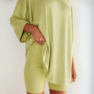 "CozyBlend" - Elegante set da salotto per donna 
