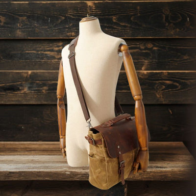 PETERSBURG | Messenger-Tasche aus Toile