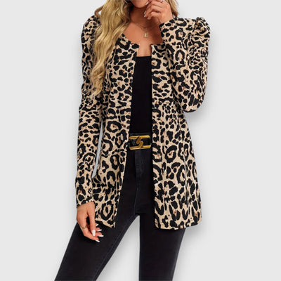 Serafina – Stylische Jacke mit Leopardenmuster