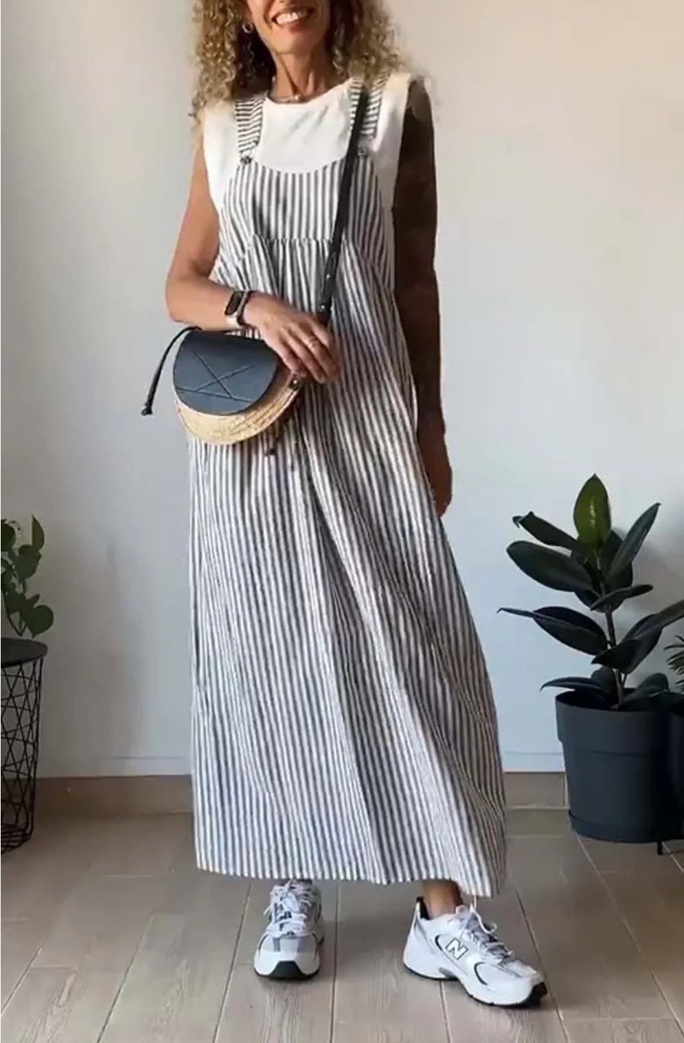 Lässiges gestreiftes Kleid - Komfortabel