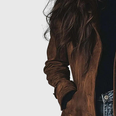 Giulia Bellini – Lange Wildlederjacke