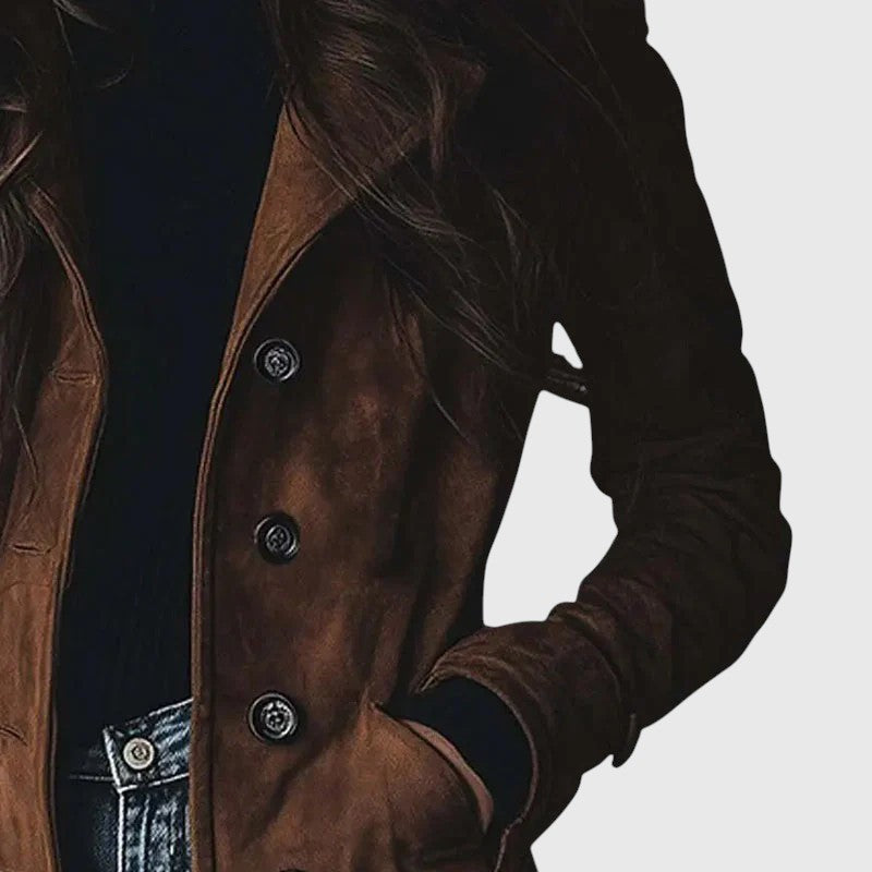 Giulia Bellini – Lange Wildlederjacke