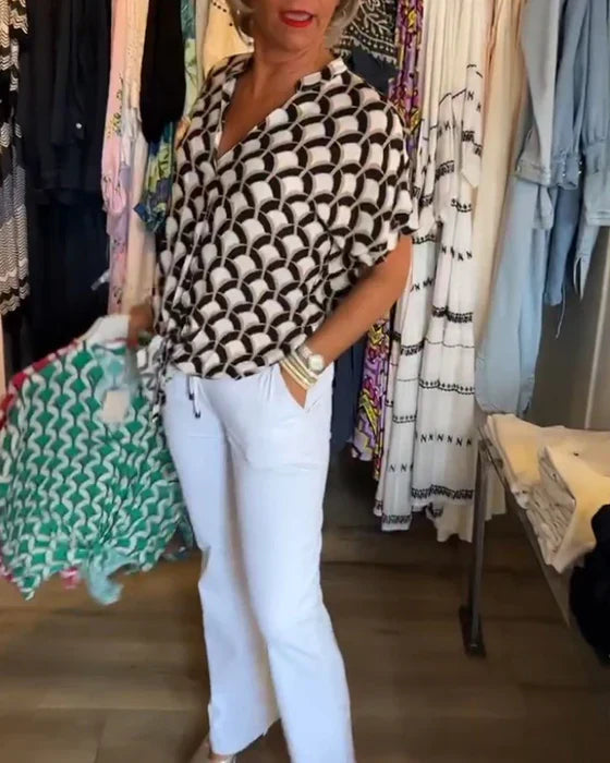 Stella™ | Lässiges Top mit Druck und V-Ausschnitt